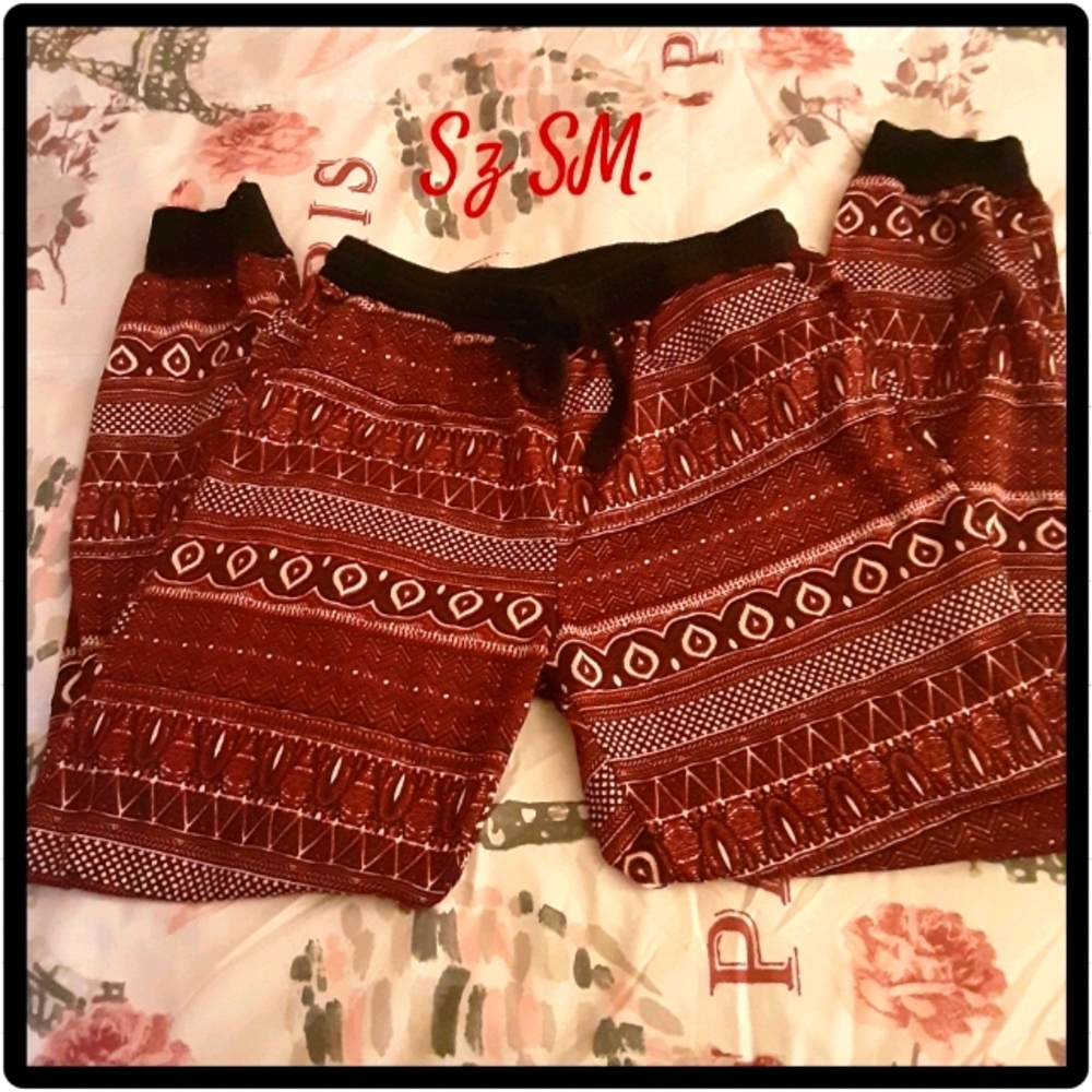 "Sheroes" Multicolored Pajama Pants